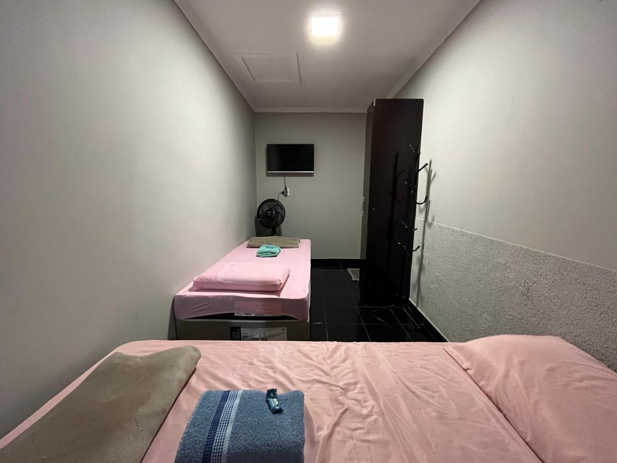 Toca Do Tatu Hotel Itu Luaran gambar